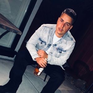 Meet your Posher, Anthony